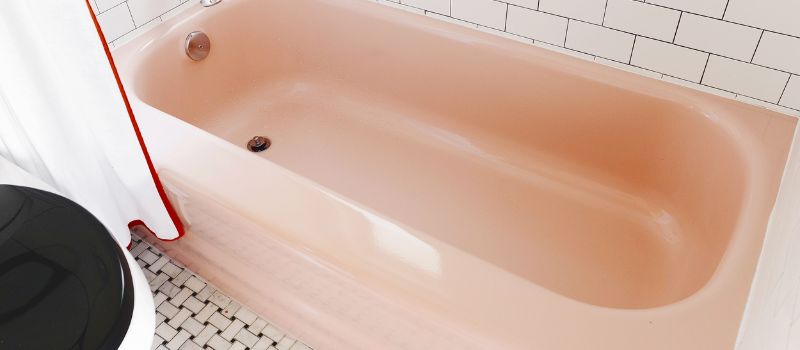 safe-bathe-in-a-reglazed-bathtub