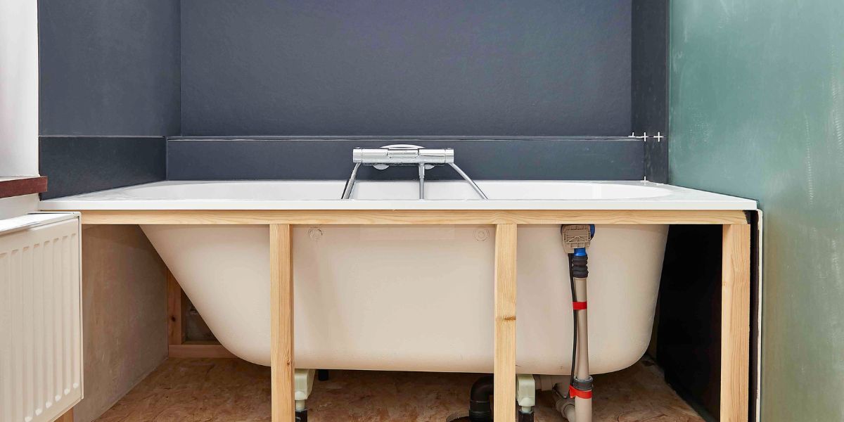 Fiberglass-Bathtub-Installation